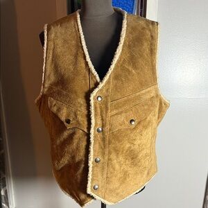 Tan Suede Sherpa Lined Buckle Back Vest SZ 44